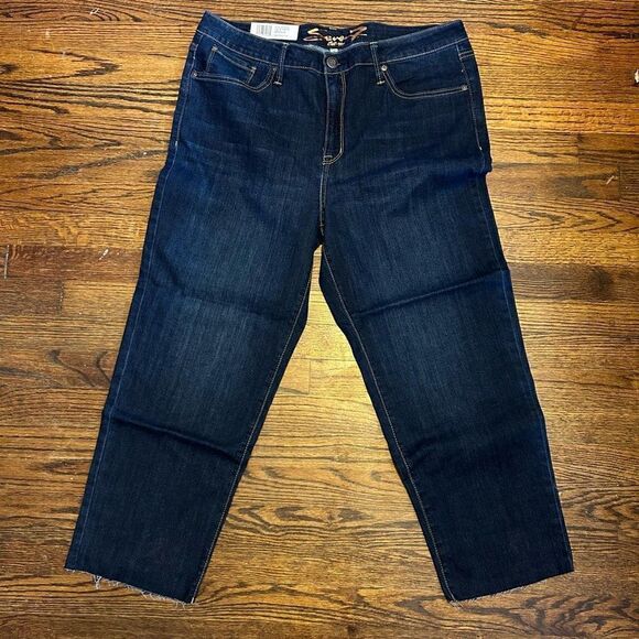 New seven jeans   - Picture 1 of 4